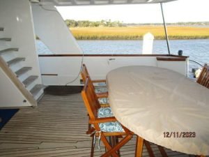 cockpit, Defever 72, trawler for sale