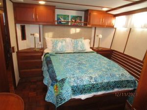 bed, Defever 72, trawler for sale
