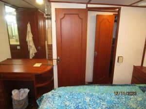 bed, Defever 72, trawler for sale
