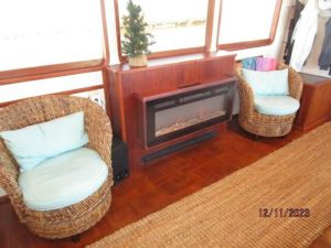 salon, Defever 72, trawler for sale