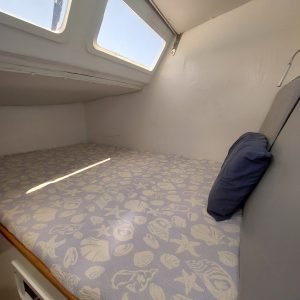 bed, Dean 365, catamaran for sale