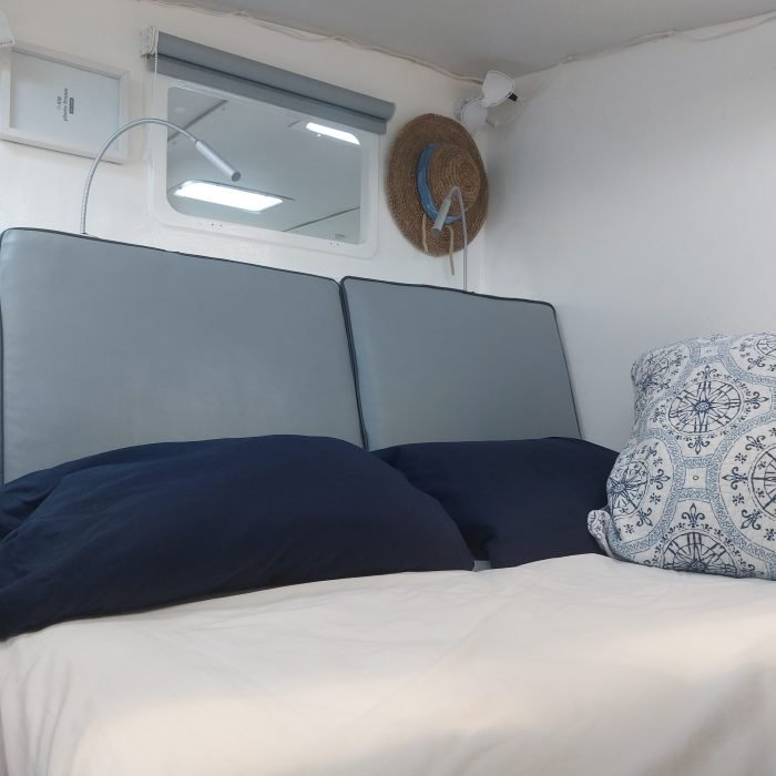 bed, Dean 365, catamaran for sale