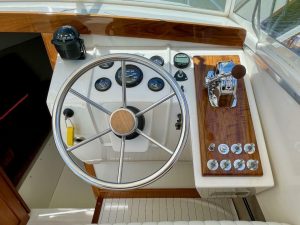 helm, Chris-Craft, trawler for sale