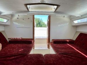 salon, Chris-Craft, trawler for sale