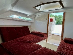 salon, Chris-Craft, trawler for sale