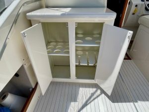 cockpit, Chris-Craft, trawler for sale