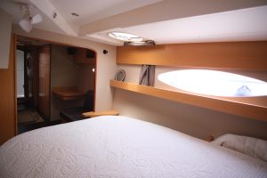 bed, FP 48 Salina, catamaran for sale