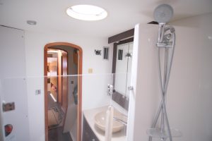 bath, FP 48 Salina, catamaran for sale