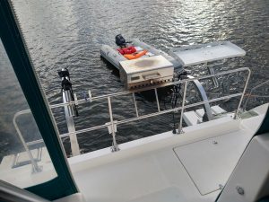 deck, Endeavour 44, catamaran for sale