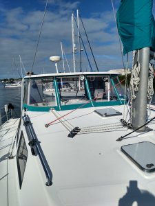 deck, Endeavour 44, catamaran for sale