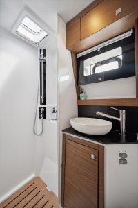 bath, Nautitech 46 Open, catamaran for sale