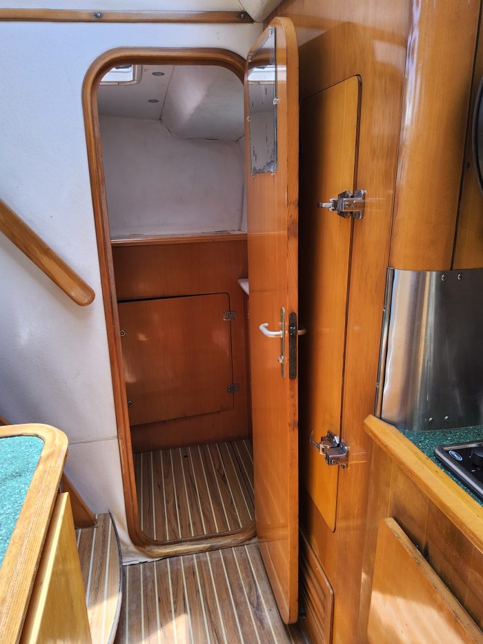 interior, Privilege 37, catamaran for sale
