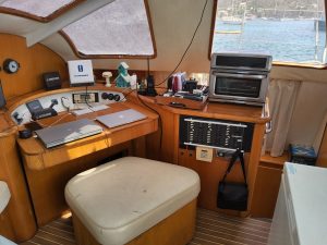 navigation station, Privilege 37, catamaran for sale