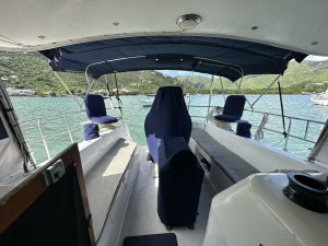 cockpit, Catalina 440 Morgan, sailboat for sale