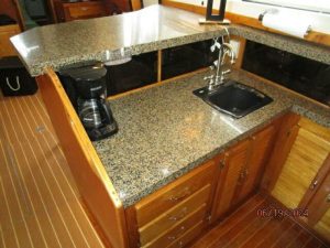 interior, Mainship 40, trawler for sale