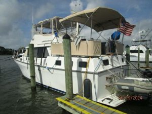 exterior, Mainship 40, trawler for sale