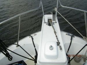 deck, Mainship 40, trawler for sale