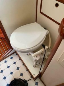 bath, Custom, sailboat for sale