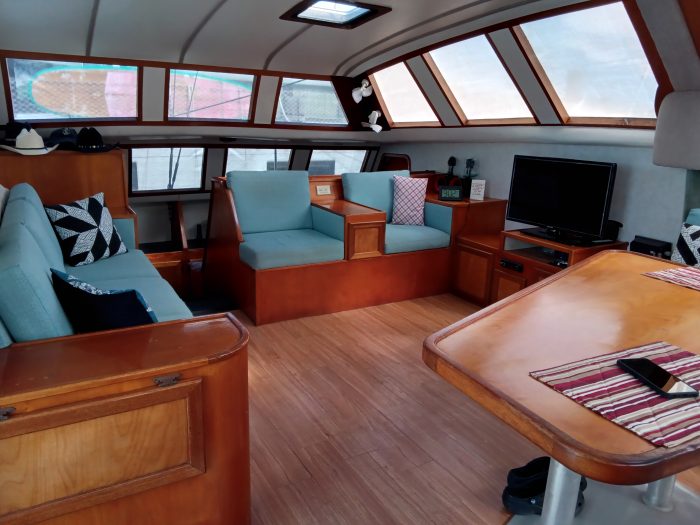 salon, Morrelli and Melvin, catamaran for sale