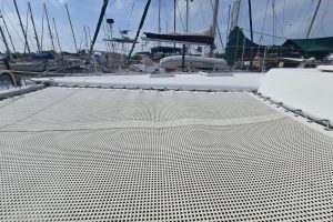 deck, Lagoon 410, catamaran for sale