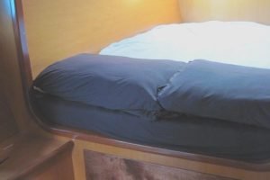 bed, Lagoon 410, catamaran for sale