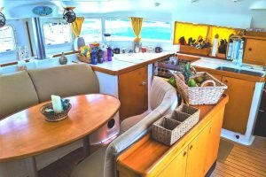 salon, Lagoon 410, catamaran for sale