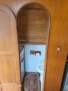 bath, Marine Trader 50 Wide Body, trawler for sale