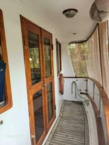 deck, Marine Trader 50 Wide Body, trawler for sale