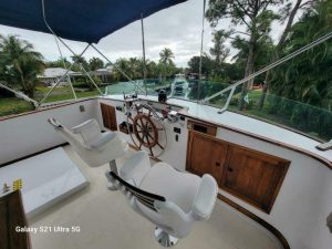 helm, Marine Trader 50 Wide Body, trawler for sale