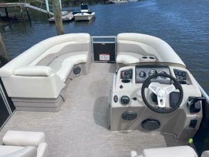 helm, Bennington, trawler for sale