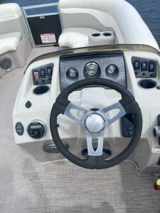 helm, Bennington, trawler for sale