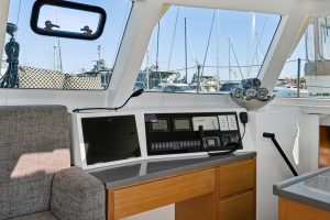 navigation station, Balance 442, catamaran for sale