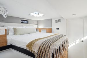 bed, Balance 442, catamaran for sale