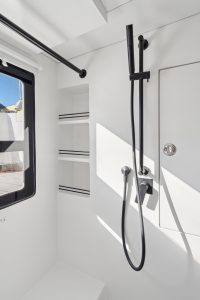 bath, Balance 442, catamaran for sale