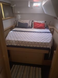 bed, Lagoon 450, catamaran for sale