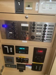 electrical, Lagoon 450, catamaran for sale