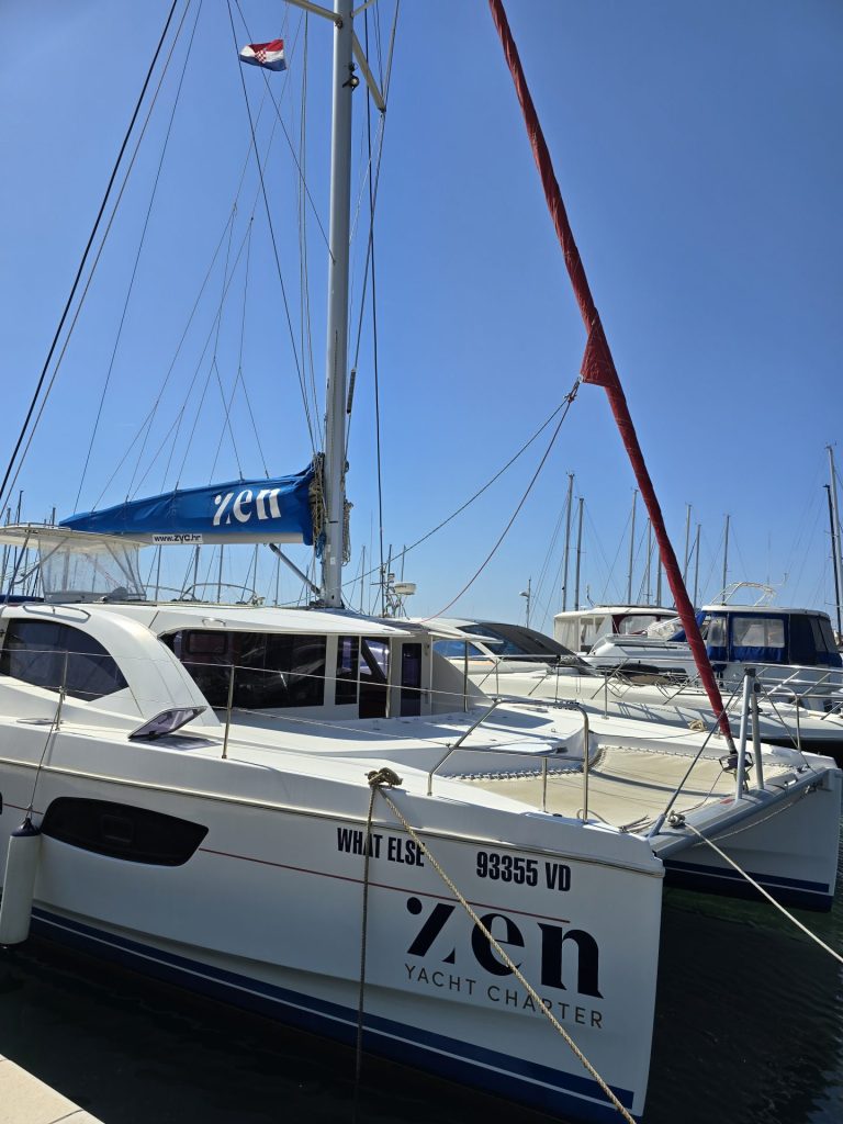 Leopard 44, catamaran for sale