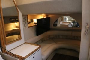 salon, Sea Ray, trawler for sale