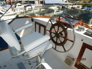 helm, Defever 49, trawler for sale