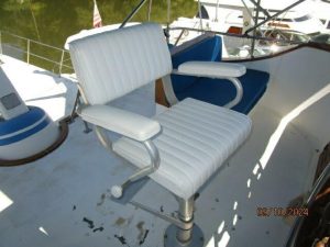 helm, Defever 49, trawler for sale
