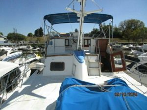 cockpit, Defever 49, trawler for sale
