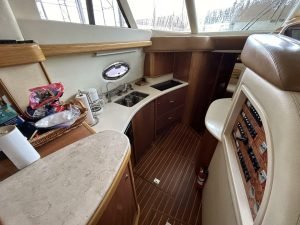 interior, Sealine T47, trawler for sale