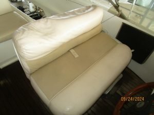 cockpit, Sealine T47, trawler for sale
