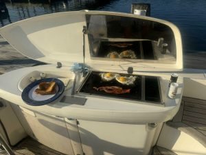 cockpit, Sealine T47, trawler for sale