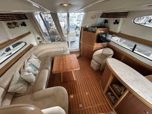 salon, Sealine T47, trawler for sale