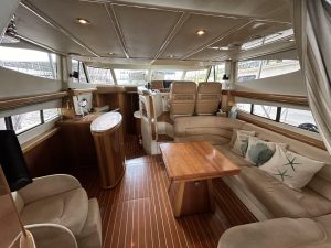 salon, Sealine T47, trawler for sale