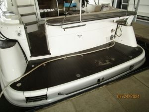 deck, Sealine T47, trawler for sale