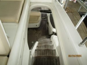 deck, Sealine T47, trawler for sale