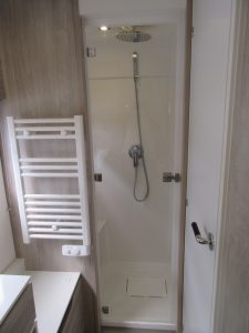 bath, Catana 50, catamaran for sale