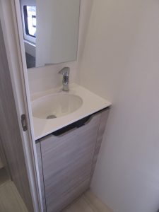 bath, Catana 50, catamaran for sale